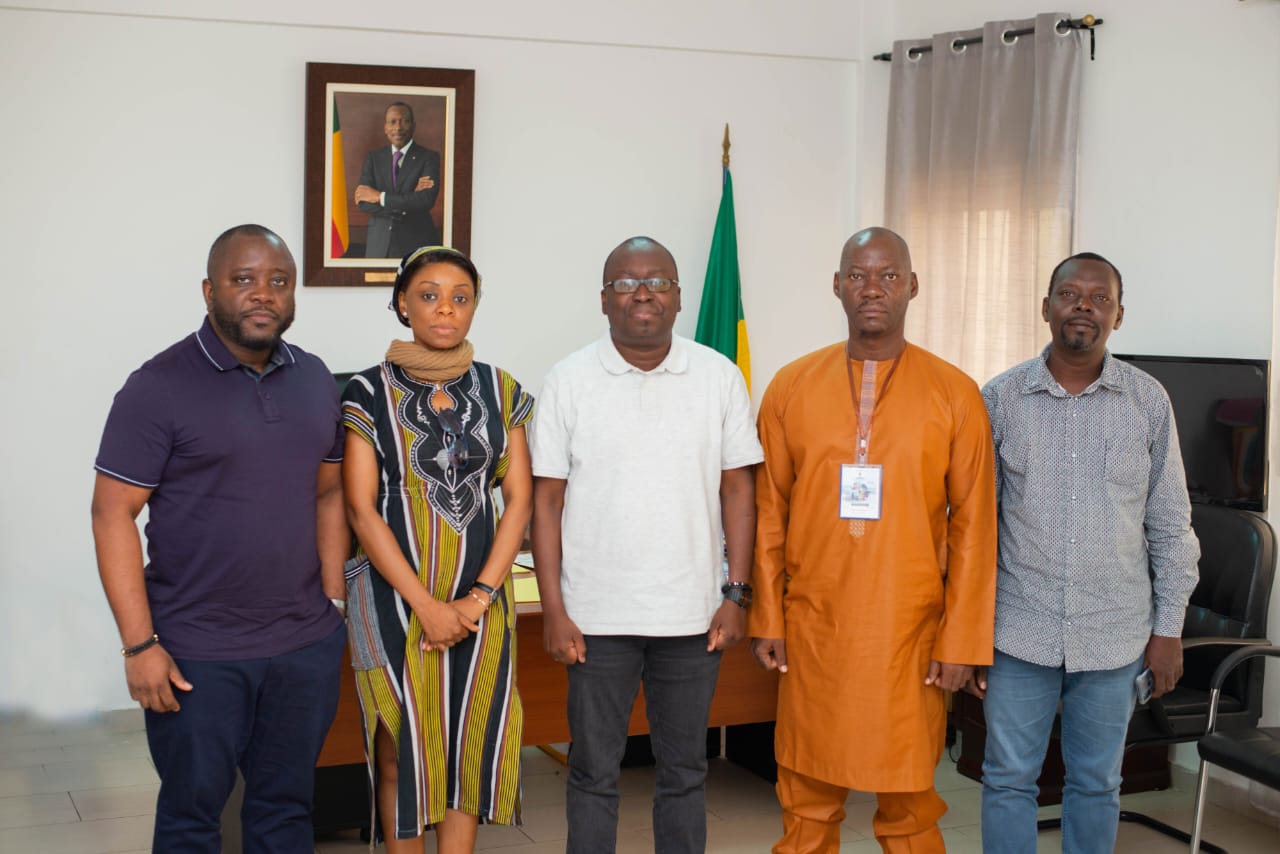 Séance de travail au cabinet et du second Maire Adjoint de Cotonou